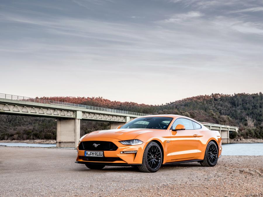  Ford Mustang GT Fastback 2017 года  (EU) (фото 33 из 42)